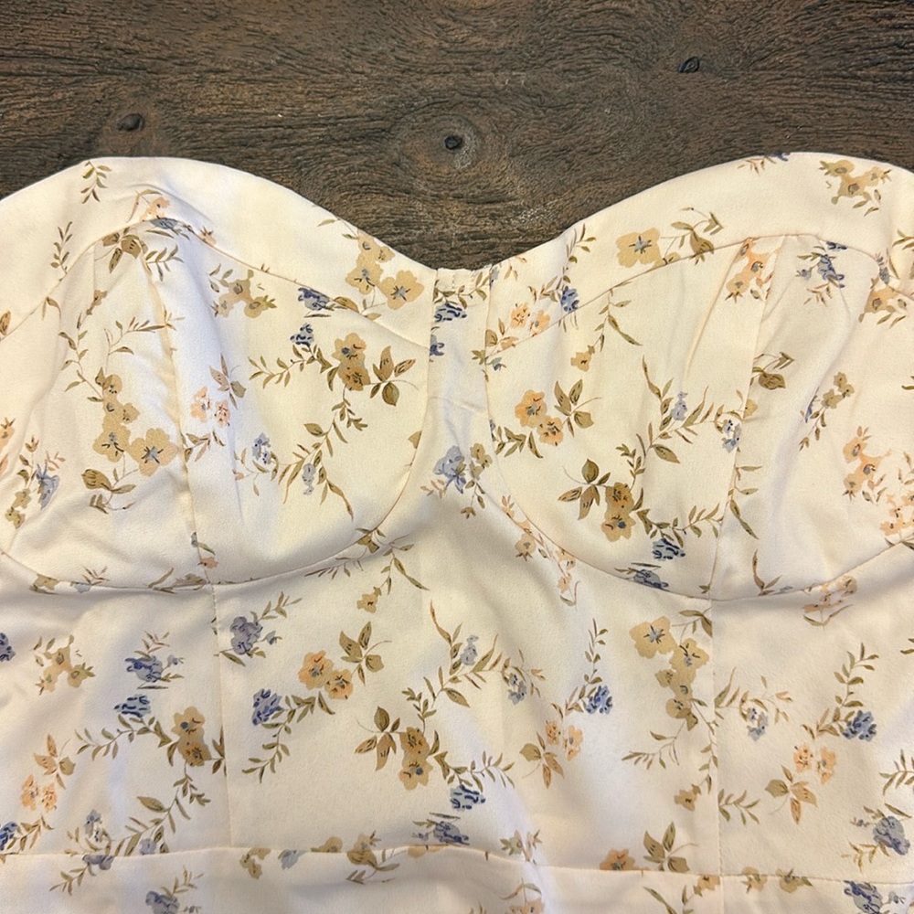 NWT Cider Floral Strapless Split Midi Dress, Yellow Floral Print, Size Large - Picture 5 of 10
